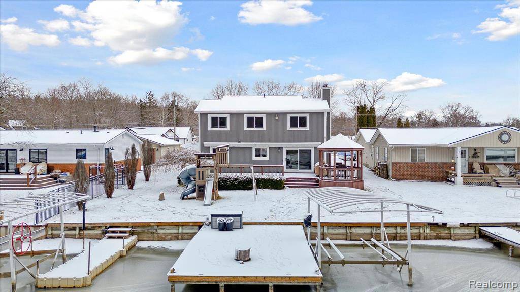 Pinckney, MI 48169,10902 Colony Road