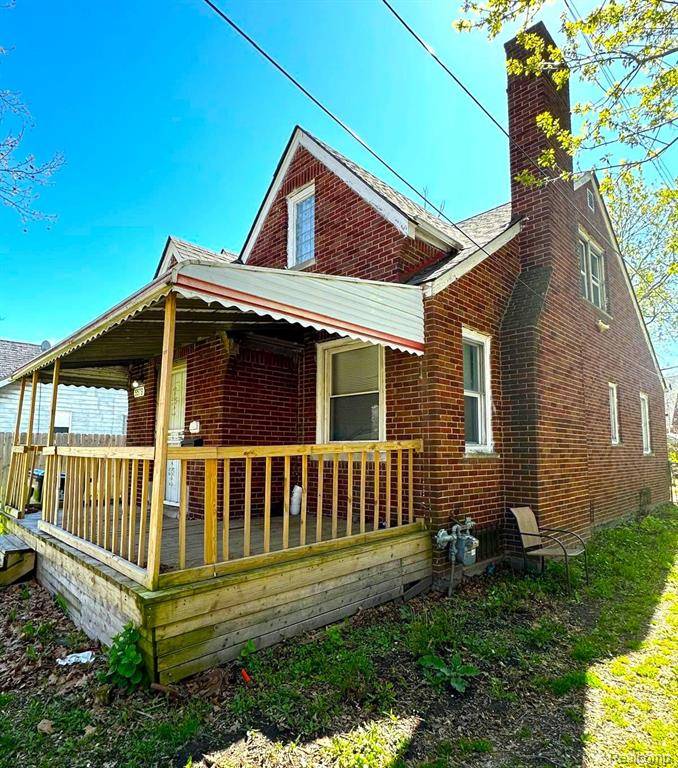 Detroit, MI 48213,5579 LENOX Street