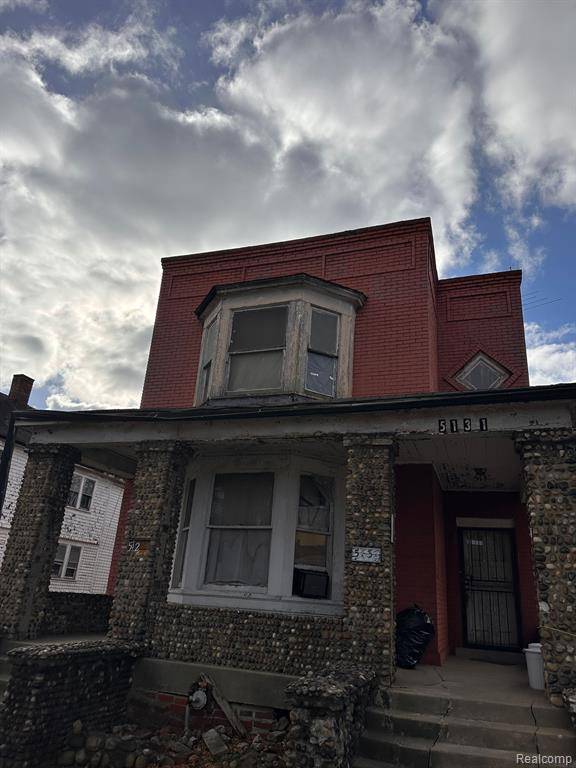 Detroit, MI 48213,5125 ROHNS Street