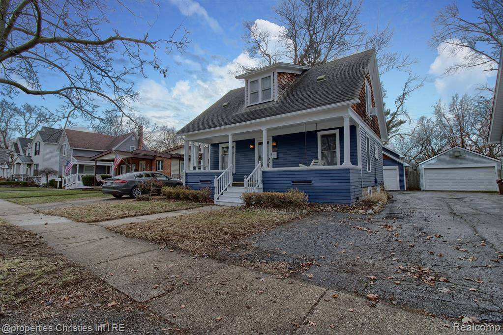 Plymouth, MI 48170,365 MAPLE Street