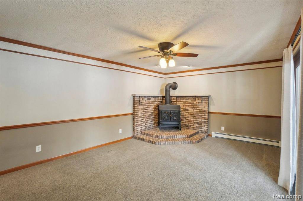 Fort Gratiot, MI 48059,4121 Parker Road