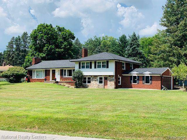 Southfield, MI 48033,25648 FORESTVIEW Drive