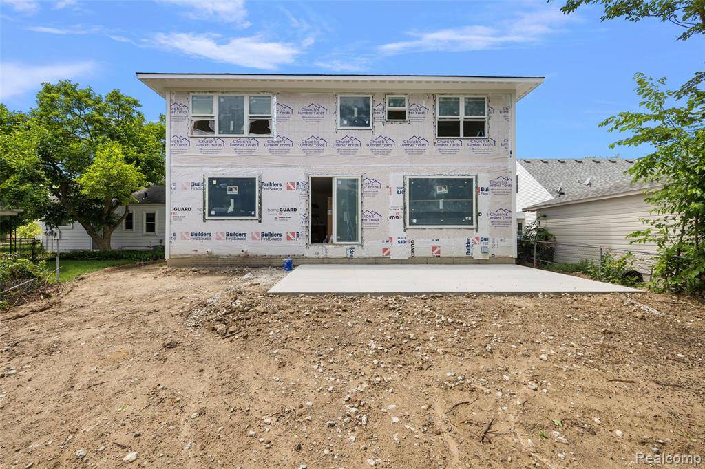 Royal Oak, MI 48073,3532 WOODLAND Avenue