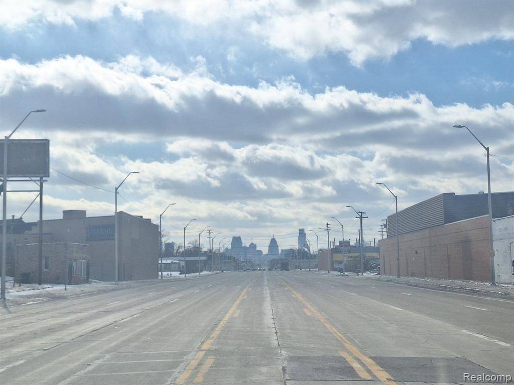 Detroit, MI 48207,6800 GRATIOT Avenue