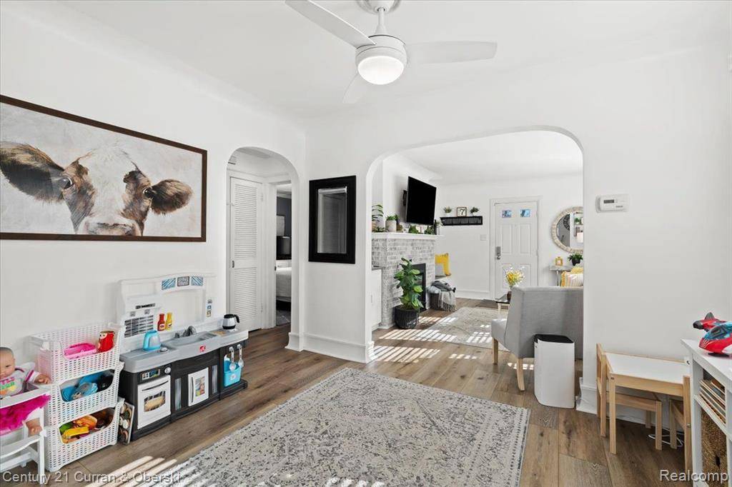 Livonia, MI 48150,11307 INGRAM Street