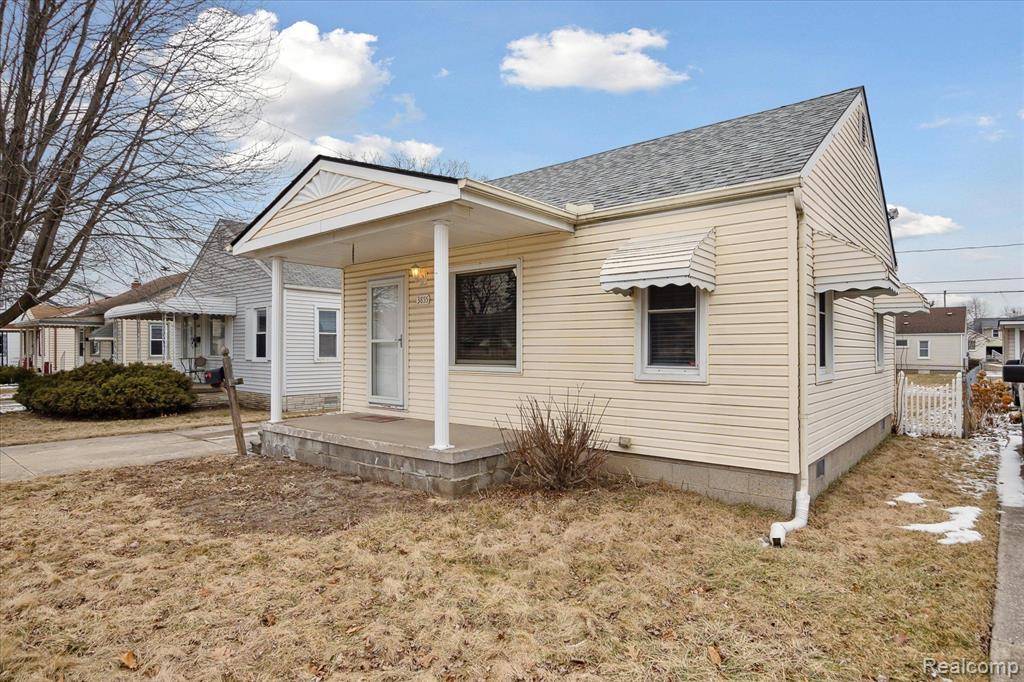 Wyandotte, MI 48192,3855 19TH Street