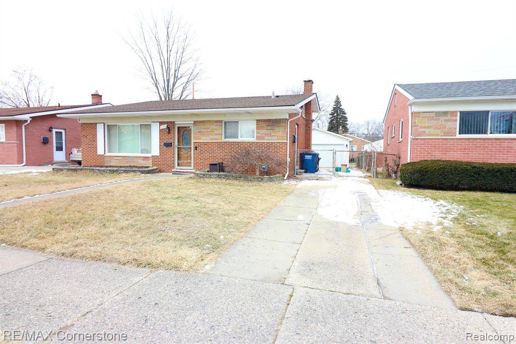 Westland, MI 48186,692 EASLEY Drive