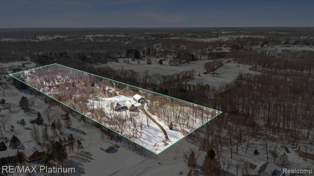 Howell, MI 48843,1948 Sierra Court