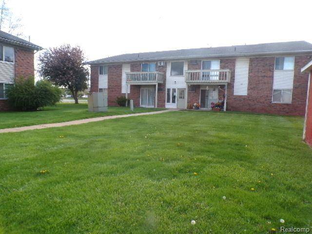Fowlerville, MI 48836,825 S GRAND Avenue