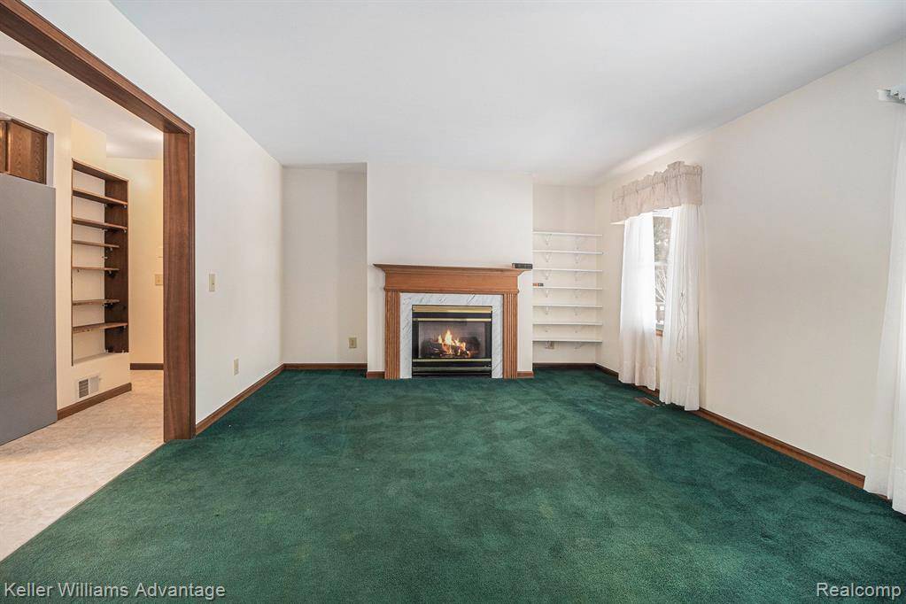 Dexter, MI 48130,881 N STEINBACH Road