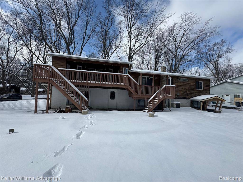 Commerce Twp, MI 48382,3099 CHENOA Street