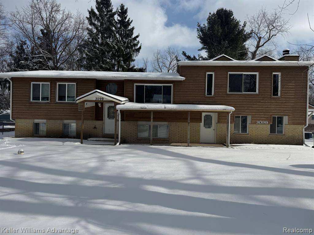 Commerce Twp, MI 48382,3099 CHENOA Street