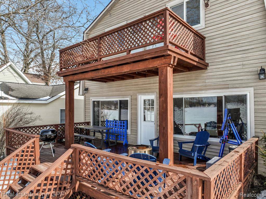 Pinckney, MI 48169,8860 RUSHSIDE Drive