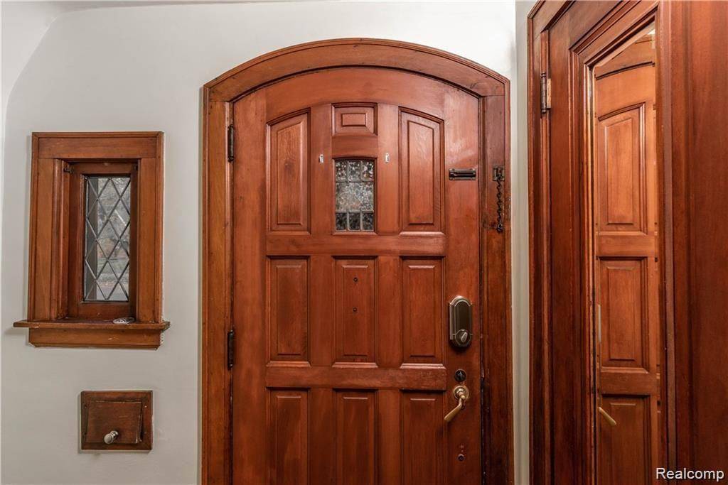 Detroit, MI 48224,5793 GRAYTON Street