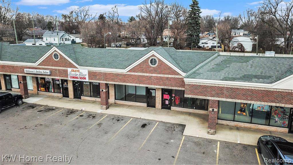 Waterford, MI 48328,1058 W HURON Street