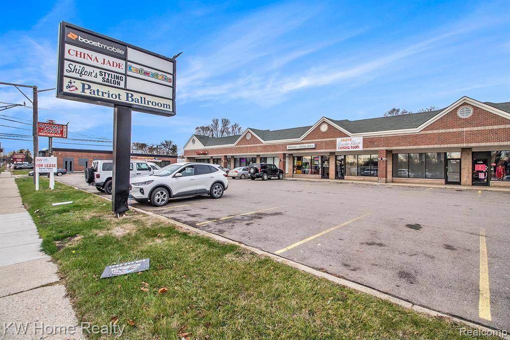 Waterford, MI 48328,1058 W HURON Street