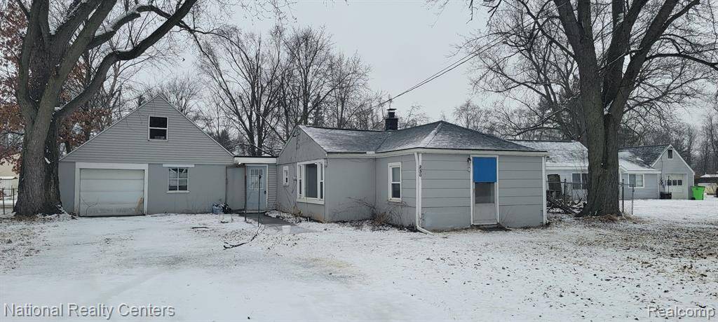 Napoleon, MI 49261,230 Center Court