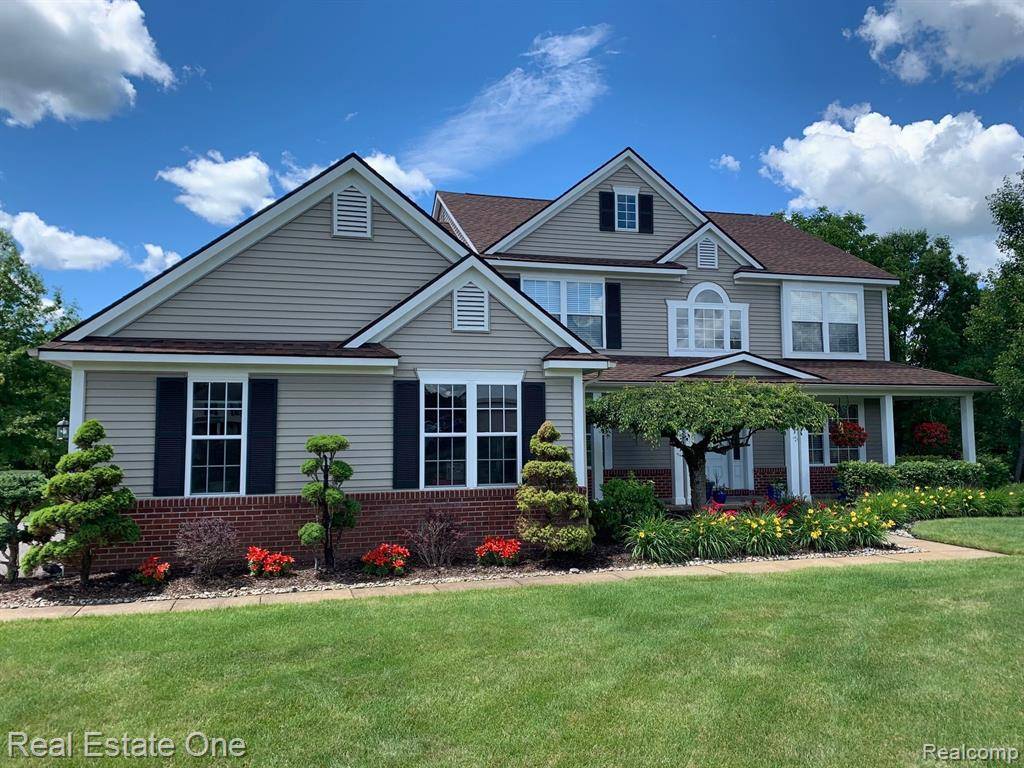 Pinckney, MI 48169,11360 SADDLEBROOK Circle
