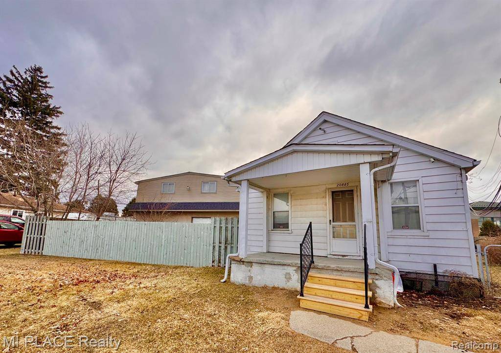 Clinton Twp, MI 48035,20885 COLMAN Street