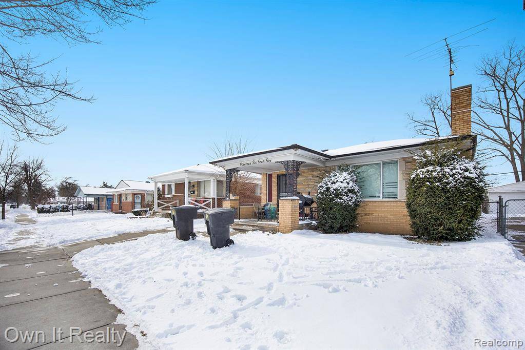 Detroit, MI 48234,19645 ALGONAC Street