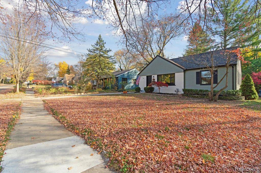 Ann Arbor, MI 48104,1636 CHEROKEE Road