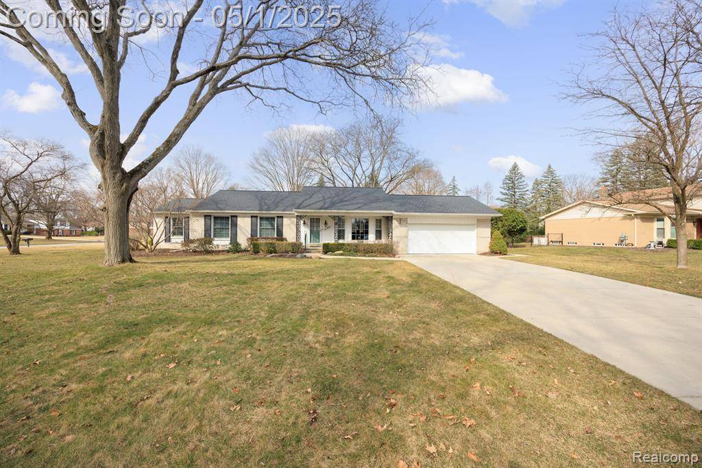 Beverly Hills, MI 48025,31407 WALTHAM Drive