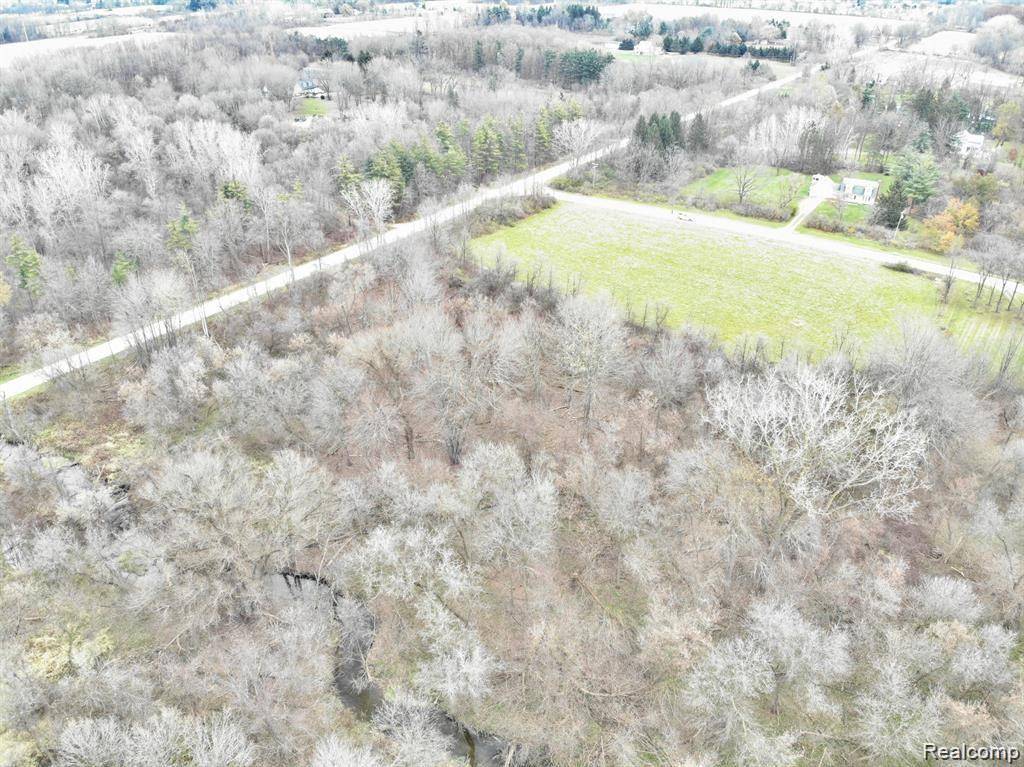 Almont, MI 48003,VL HOUGH Road