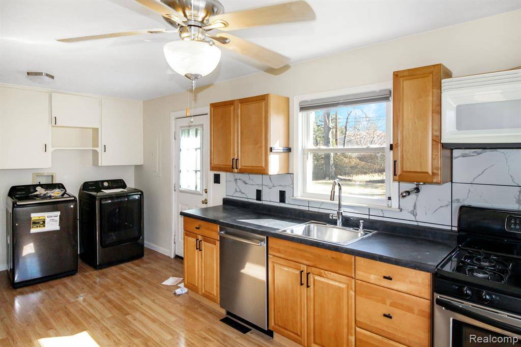 Garden City, MI,33531 PARDO Street