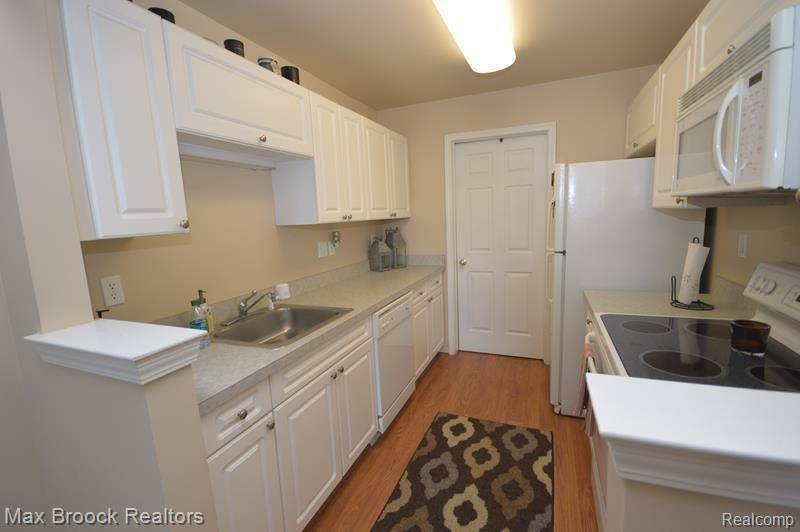 Rochester, MI 48306,3458 TREMONTE N Circle