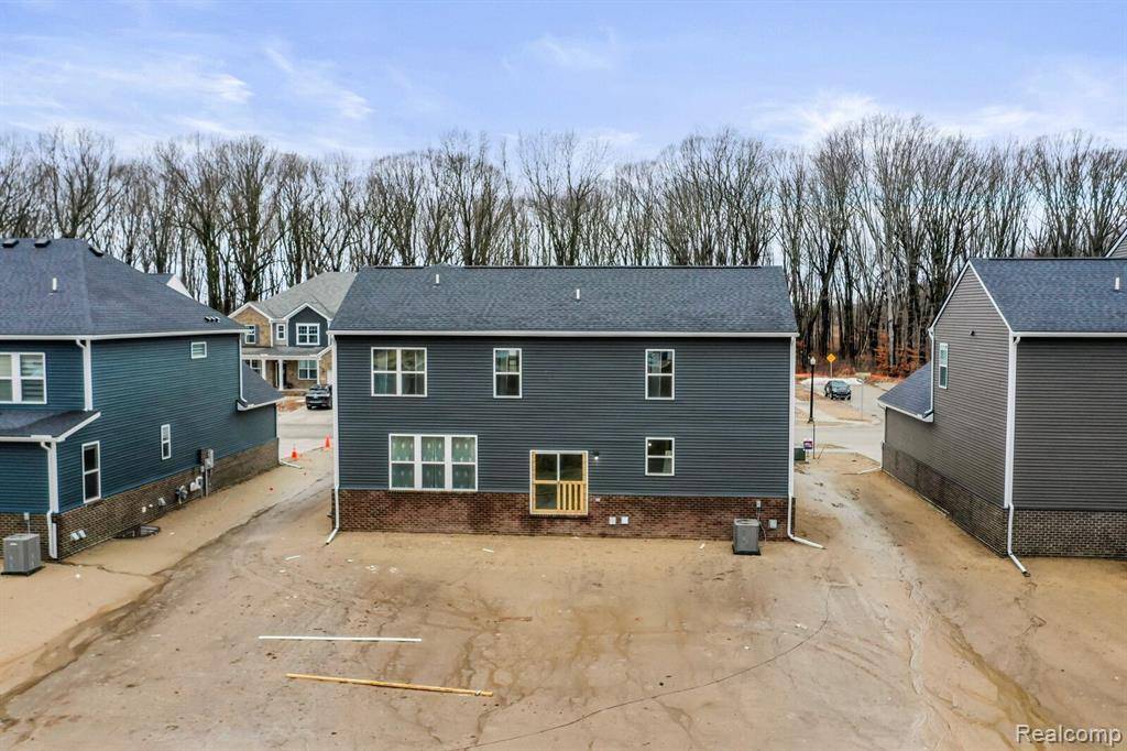 Macomb, MI 48042,51230 GREEN MEADOWS Drive