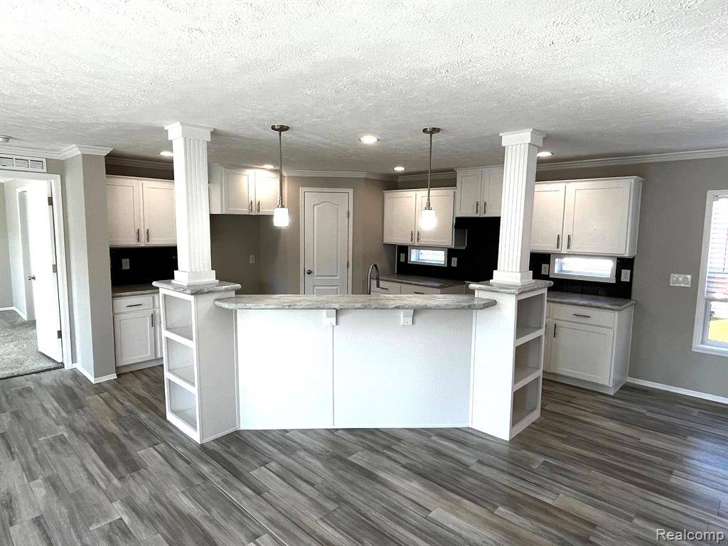 Lapeer, MI 48446,270 RIVIERA Drive