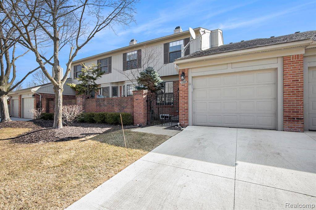 West Bloomfield, MI,7388 BARRINGTON