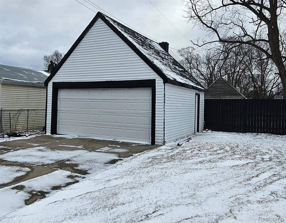 Saginaw, MI 48601,1950 RAY Street