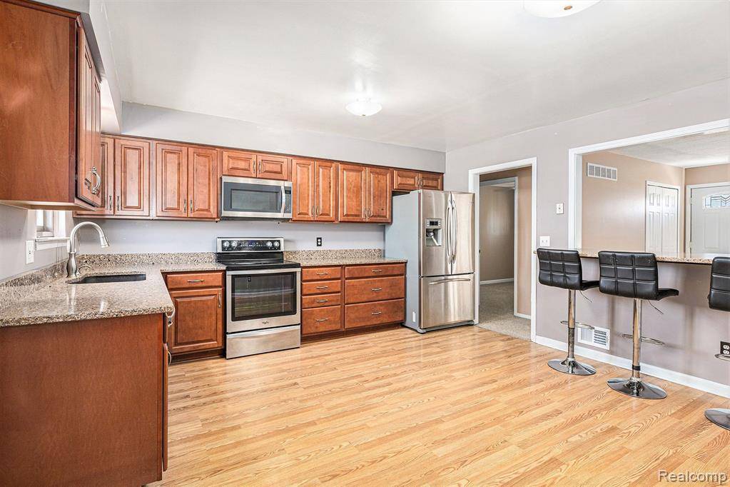 Westland, MI 48186,1459 LILLIAN Street