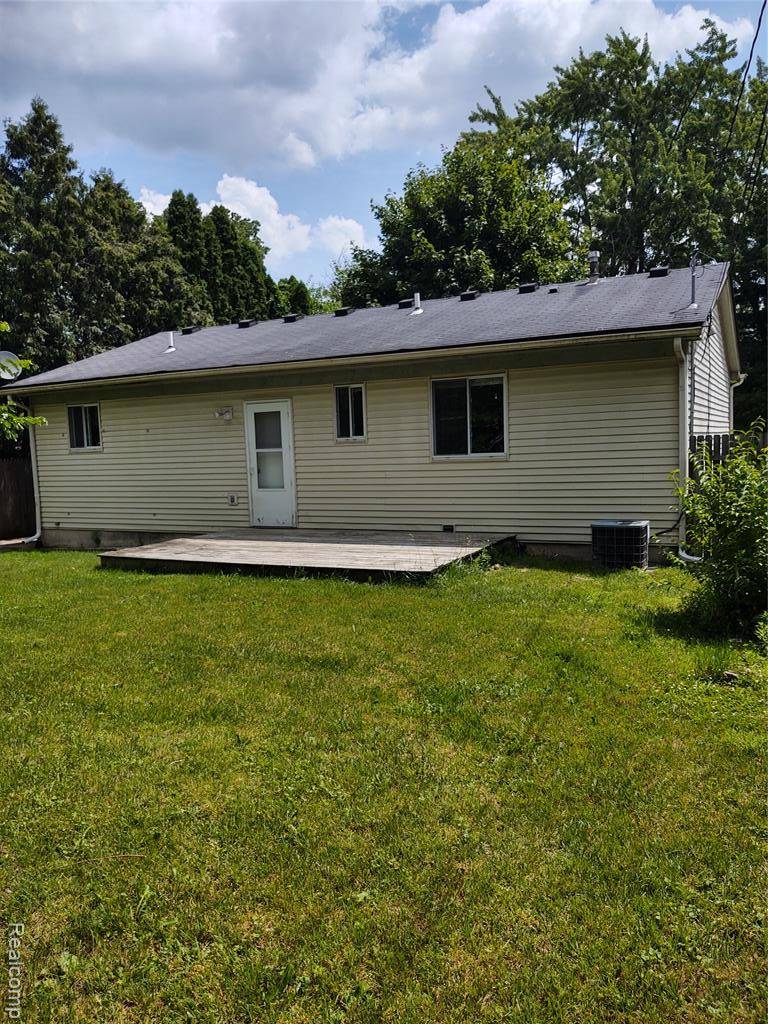 Farmington Hills, MI 48336,21641 JACKSONVILLE Street