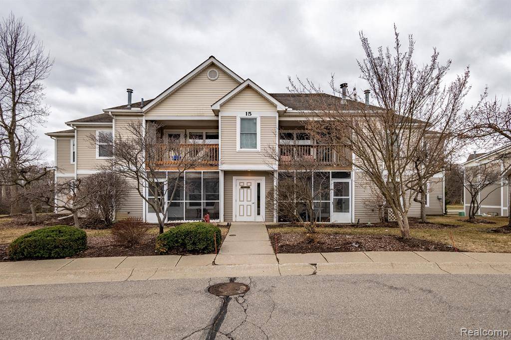 Ann Arbor, MI 48108,1563 OAKFIELD Drive