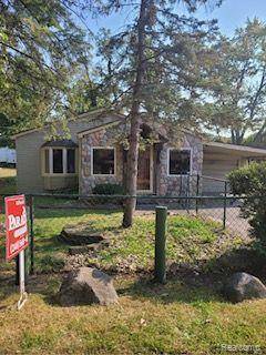 Commerce Twp, MI 48382,321 LONGSPUR Lane