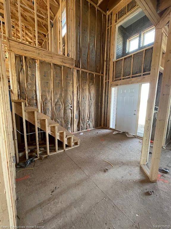 Macomb, MI 48042,24684 SAWGRASS Drive