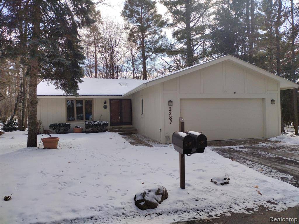 West Bloomfield, MI 48324,2287 FOREST GLEN W