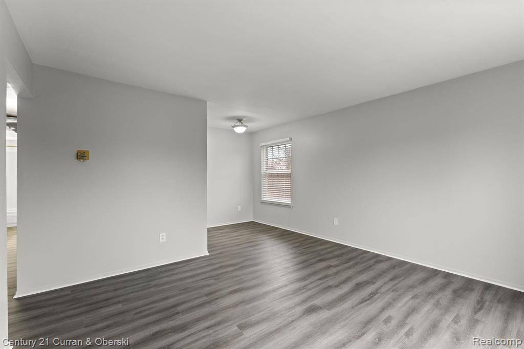 Auburn Hills, MI 48326,842 BLOOMFIELD VILLAGE Boulevard