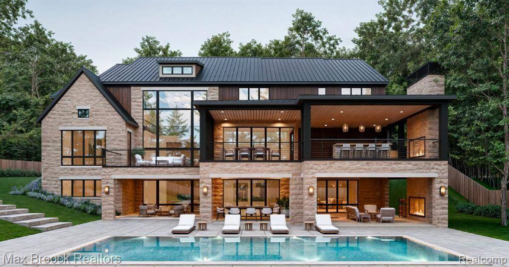 Bloomfield Hills, MI 48301,6560 Red Maple Lane