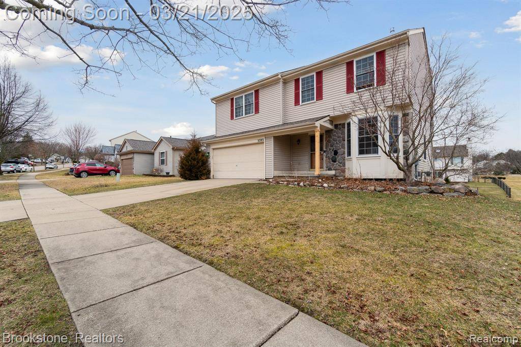 Holly, MI 48442,3393 HERRINGTON Drive