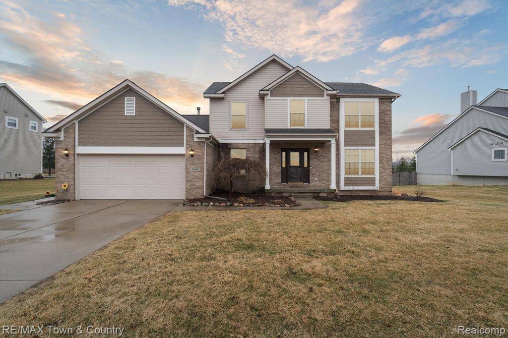 Grand Blanc, MI 48439,7490 WATERFALL Drive