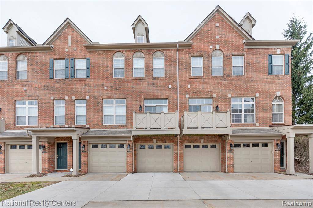 Northville, MI 48168,39864 ROCKCREST Circle