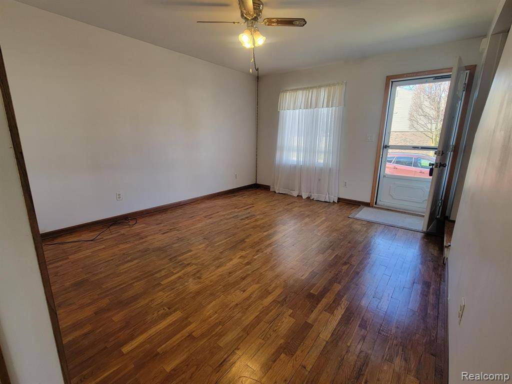 Utica, MI 48317,11404 Messmore