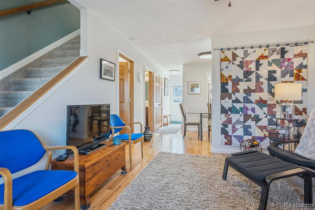 South Lyon, MI 48178,61135 11 Mile Road