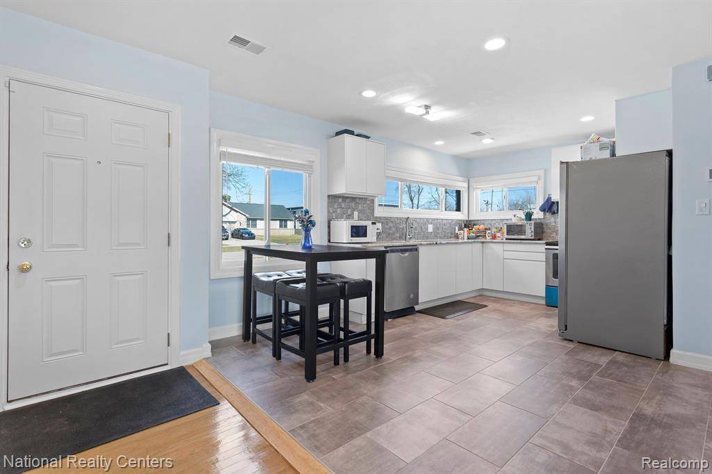 Southfield, MI 48075,18155 Westhaven Avenue