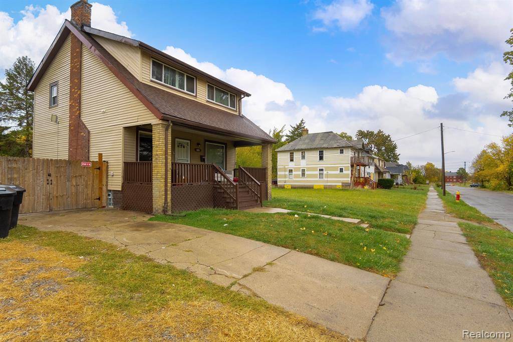 Highland Park, MI 48203,114 W LONGWOOD