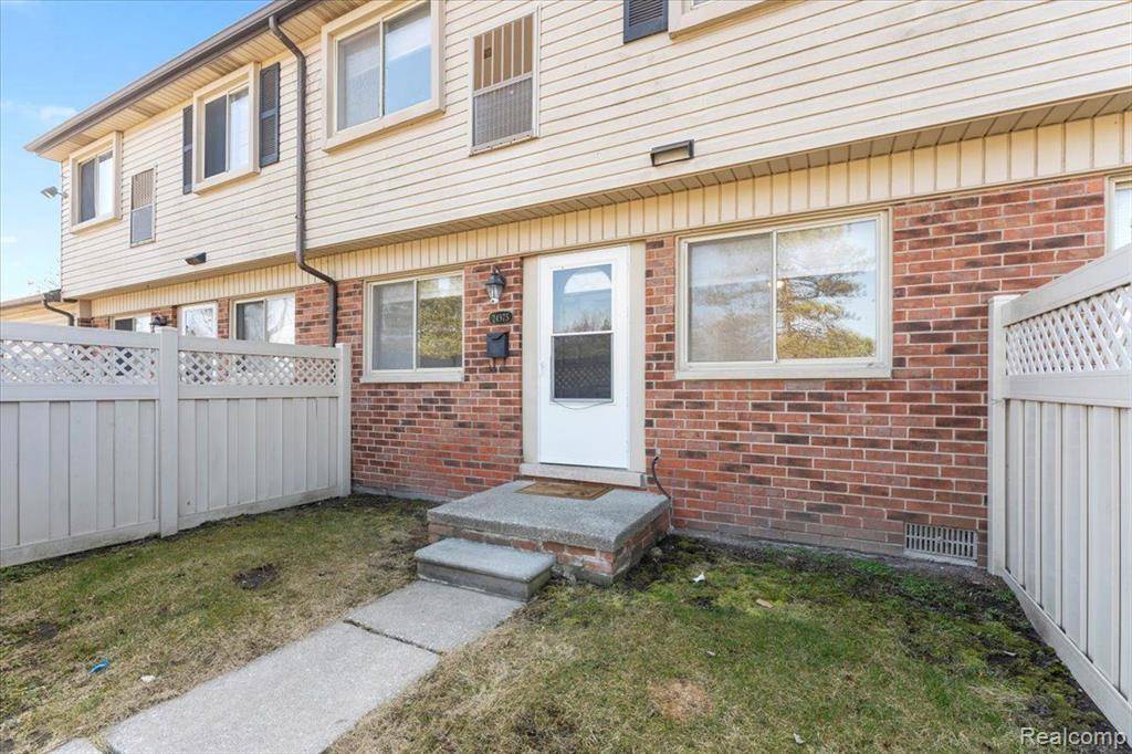 Flat Rock, MI 48134,24975 MAYFAIR Street
