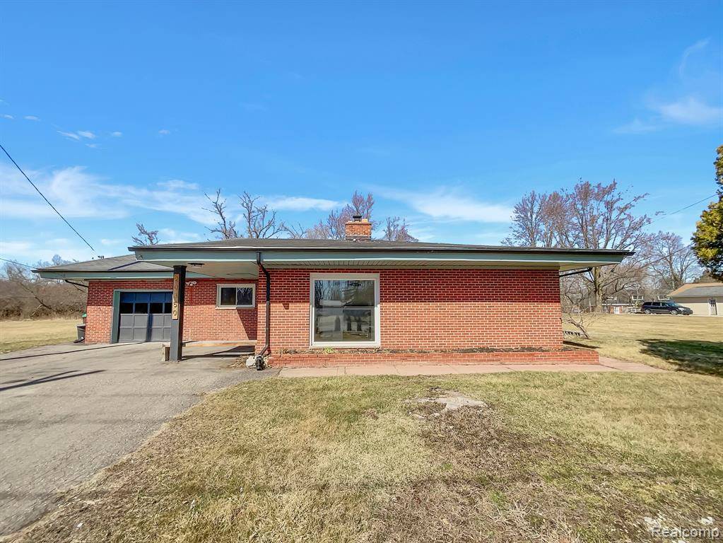 Rockwood, MI,20350 HURON RIVER Drive